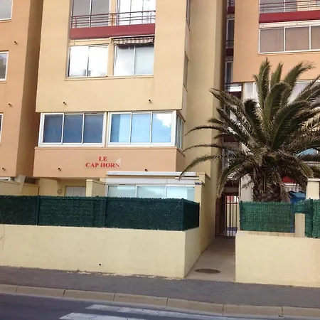 شقة D'une A Plage A 50 M De La Plage Avec Vue Sur La Mer Terrasse Et Wifi فالراس بلاج